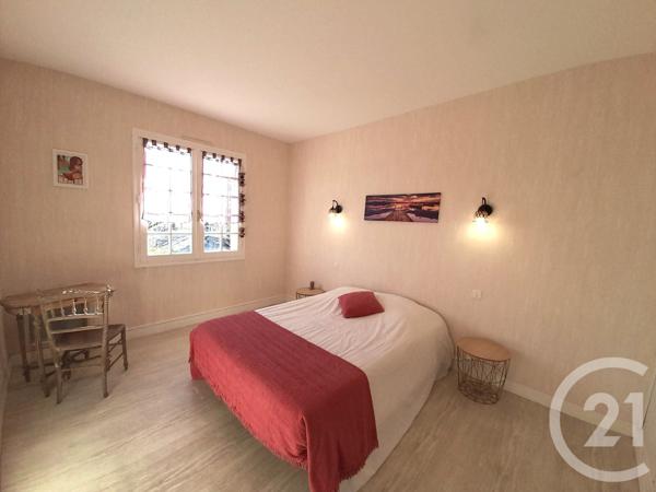 Maison à vendre  6 pièces - 92,07 m2 COZES - 17