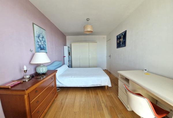 Rennes (35000) Rennes – Grand T4 en étage élevé avec vue panoramique