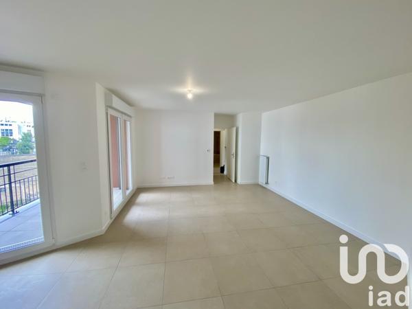Appartement 3 pièces de 63 m² à Aulnay-sous-Bois (93600)