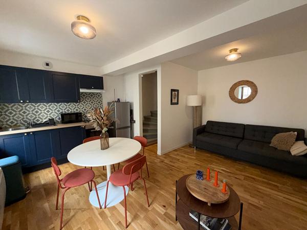 CARCASSONNE, Maison Rénovée avec garage et terrasse