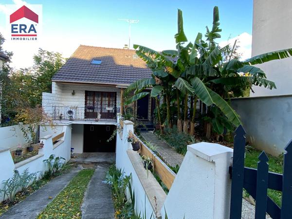 MAISON FAMILIALE DE 140M² AVEC TERRAIN 470M²  + SOUS SOL COMPLET