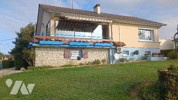 La Grande Paroisse, pavillon sur sous-sol total, 4 pièces sur 1163 m² de jardin avec vue imprenable.