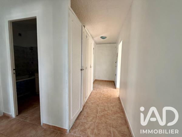 Location appartement 4 pièces 69 m² Avignon
