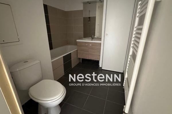 SECTEUR PARILLY:  APPARTEMENT T3 Résidence 2015, garage, tramway, métro, commerces et écoles à 2 min,