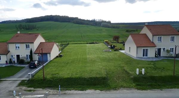 LORRY-MARDIGNY : terrain à vendre de 905 m2