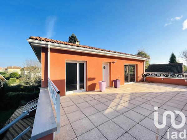 Appartement 4 pièces de 88 m² à Les Ancizes-Comps (63770)