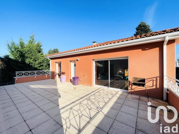 Appartement 4 pièces de 88 m² à Les Ancizes-Comps (63770)