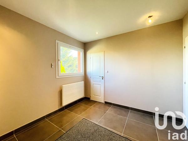 Appartement 4 pièces de 88 m² à Les Ancizes-Comps (63770)