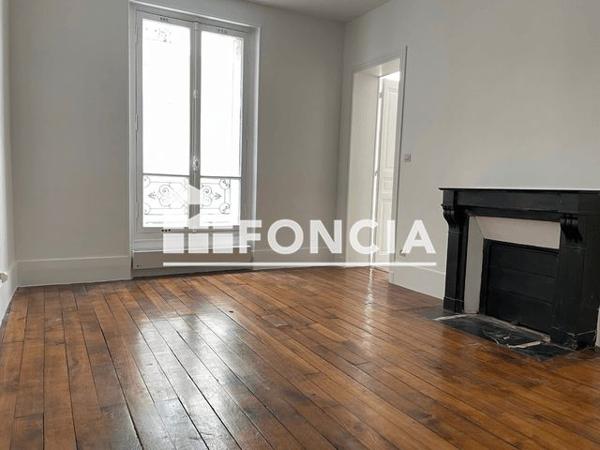 Location Appartement 2 pièces 43.1 m² - 58 AVENUE DES GOBELINS Paris 75013