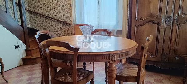 Maison T7 (147 m²) en vente à PANISSIERES