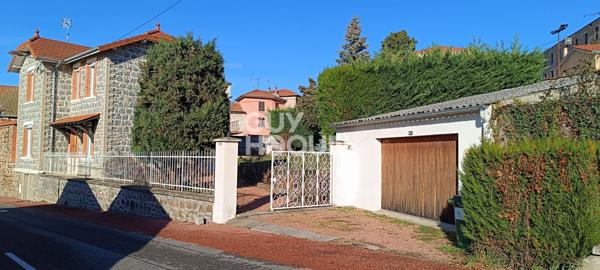 Maison T7 (147 m²) en vente à PANISSIERES