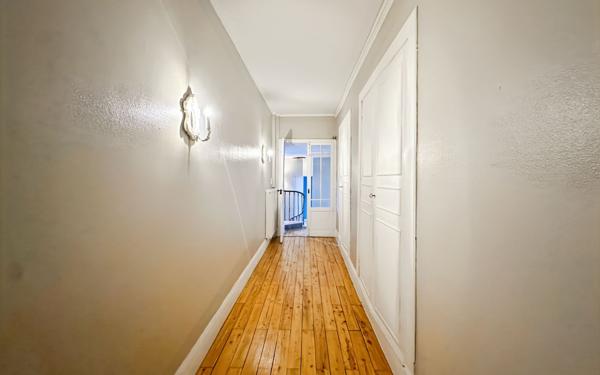 Appartement à vendre    5 pièces •  Castelsarrasin