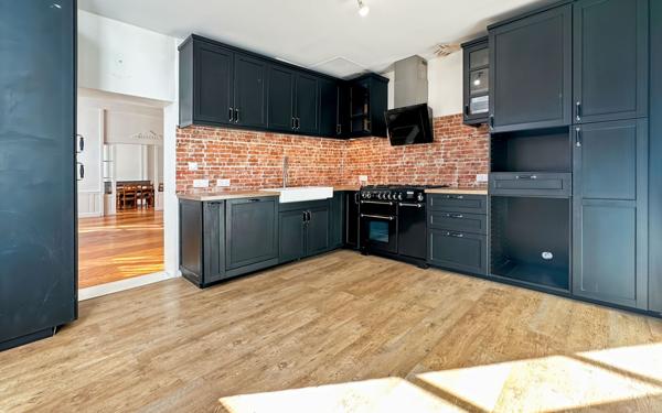 Appartement à vendre    5 pièces •  Castelsarrasin