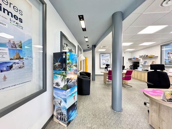 Local commercial déjà loué (rentabilité de 11%) avec annexes + caves