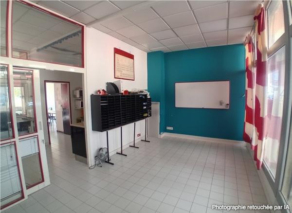 Local commercial à vendre à Marseille - Réf. HABB7958