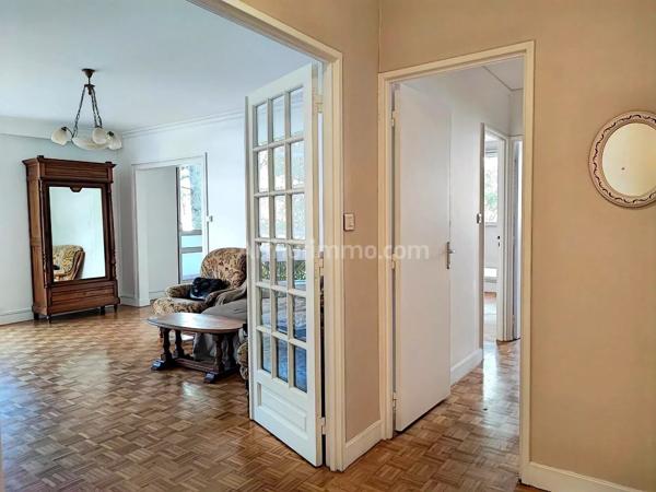 Vente                                                      Appartement
                        
                     4 pièces                      75 m2                     à Draveil