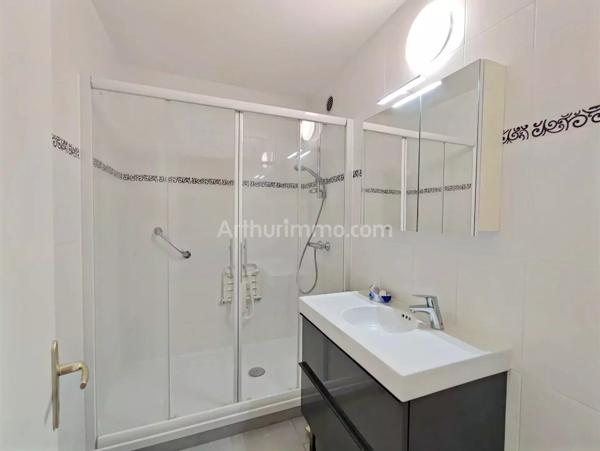 Vente                                                      Appartement
                        
                     4 pièces                      75 m2                     à Draveil