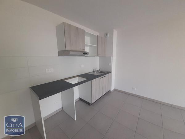 Appartement à louer 3 pièces 67.9m²