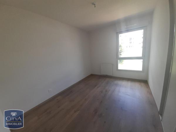 Appartement à louer 3 pièces 67.9m²