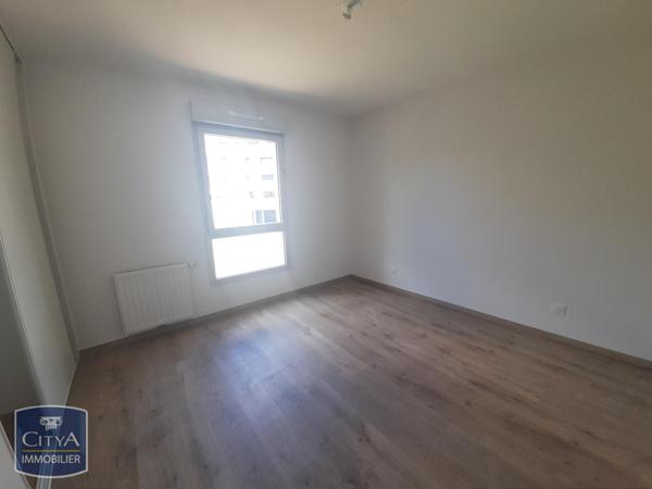 Appartement à louer 3 pièces 67.9m²