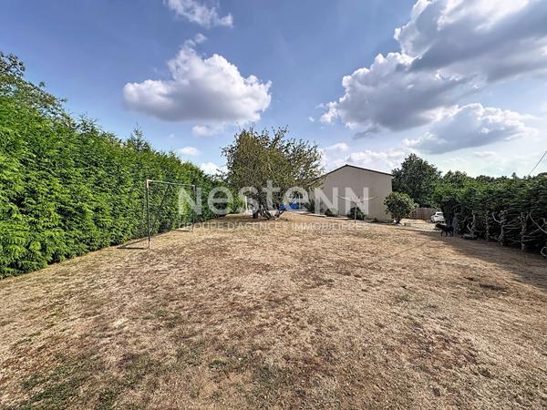 Maison 4 chambres avec terrain de 1 155 m² à Couzeix