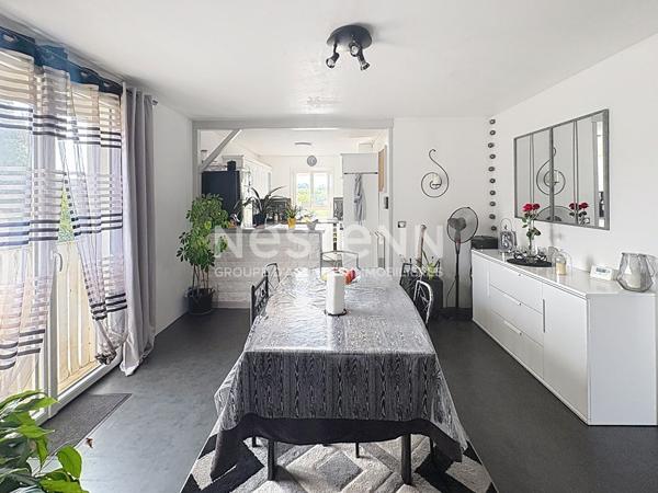 Maison 4 chambres avec terrain de 1 155 m² à Couzeix