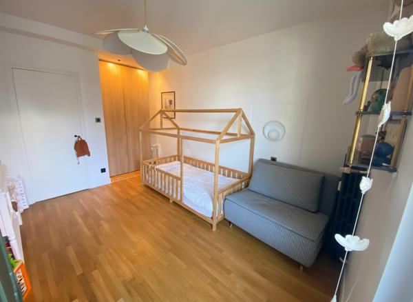 Appartement Dijon 5 pièce(s) 100 m2 + balcon + cave +grenier