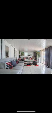Maison Plan De Cuques 5 pièce(s) 119 m2