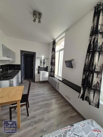 Appartement à louer 1 pièce 13.95m² Cambrai (59400)