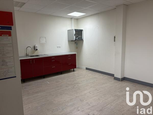 Immeuble à vendre 1 374 m² Val-de-Reuil