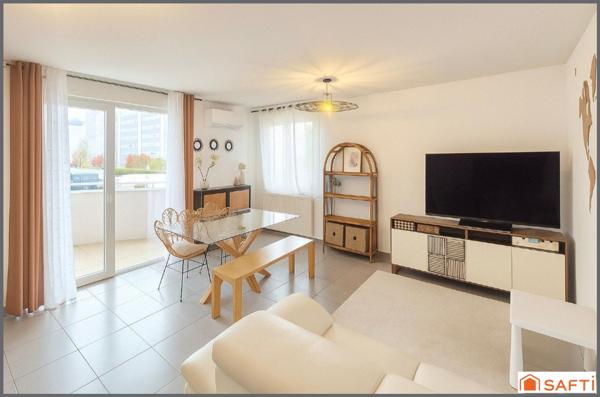 T3 récent de 2015 avec terrasse et parking