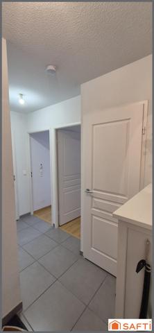 T3 récent de 2015 avec terrasse et parking