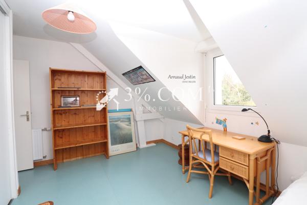 Maison 9 pièce(s) 5 chambre(s) 176 m²