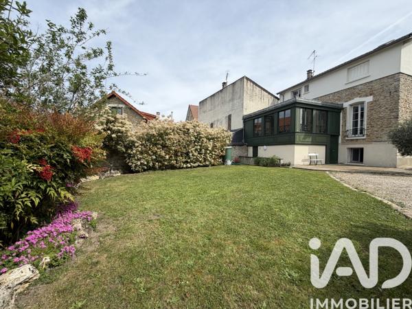 Maison à vendre 7 pièces 148 m² Saint-Germain-en-Laye