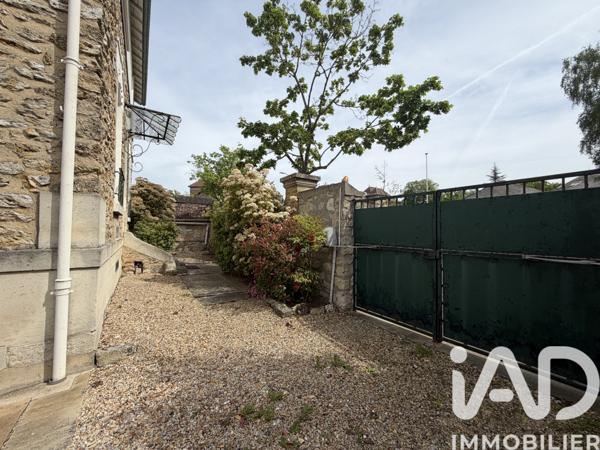 Maison à vendre 7 pièces 148 m² Saint-Germain-en-Laye