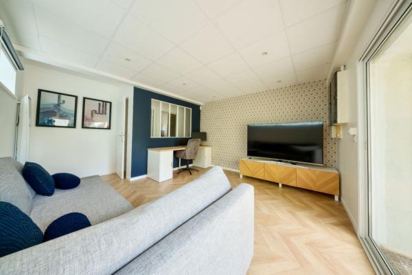 Maison Corbeil-Essonnes 8 pièce(s) 310m2