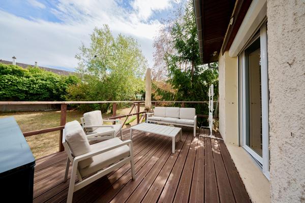 Maison Corbeil-Essonnes 8 pièce(s) 310m2