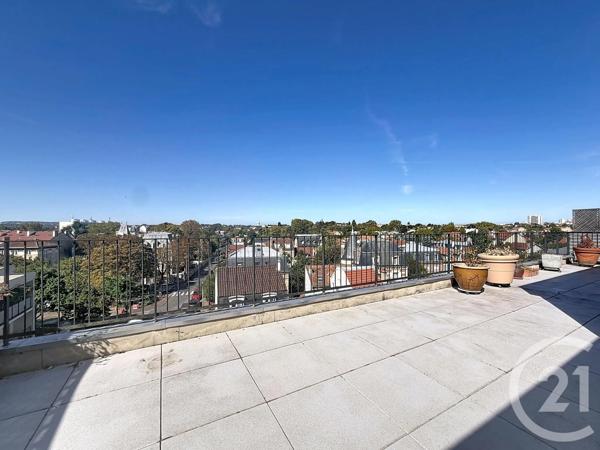Appartement F6 à vendre  6 pièces - 122,66 m 2   CHATOU  - 78