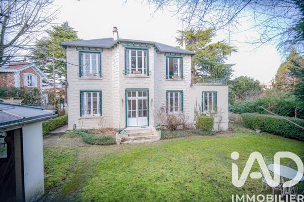Maison à vendre 5 pièces 123 m² Sèvres