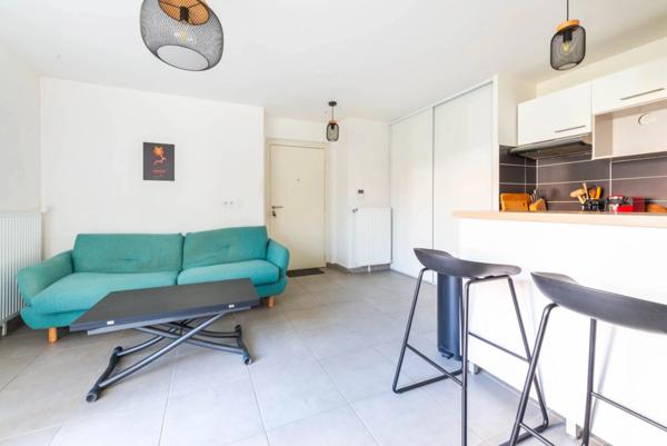 NANTERRE (92) A vendre - Studio 26,4m2 - Terrasse/Jardin - Pas de travaux