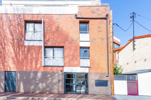 NANTERRE (92) A vendre - Studio 26,4m2 - Terrasse/Jardin - Pas de travaux