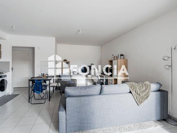 À vendre Studio 32 m² - Tours 37100