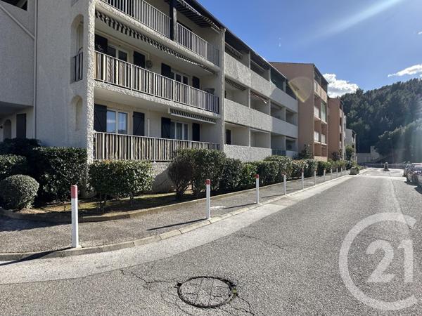 Appartement F1 à vendre  1 pièce - 20 m2 ST CYR SUR MER - 83