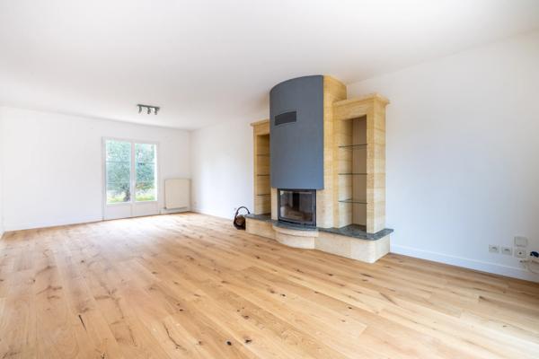 Maison familiale rénovée avec piscine – Saint-Léger-en-Yvelines