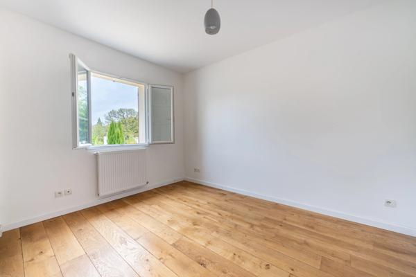 Maison familiale rénovée avec piscine – Saint-Léger-en-Yvelines