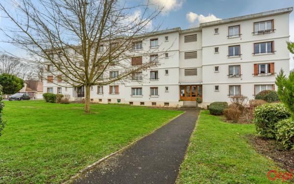 Appartement à vendre    4 pièces • 64,98 m2 Sainte-Geneviève-des-Bois