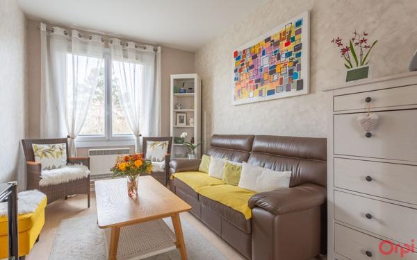 Appartement à vendre    4 pièces • 64,98 m2 Sainte-Geneviève-des-Bois