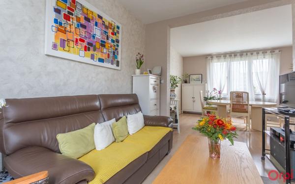 Appartement à vendre    4 pièces • 64,98 m2 Sainte-Geneviève-des-Bois