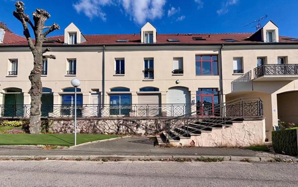 APPARTEMENT CENTRE-VILLE