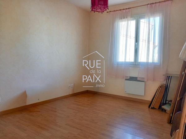 86170 NEUVILLE DE POITOU Maison Neuville De Poitou 3 pièce(s) 72 m2